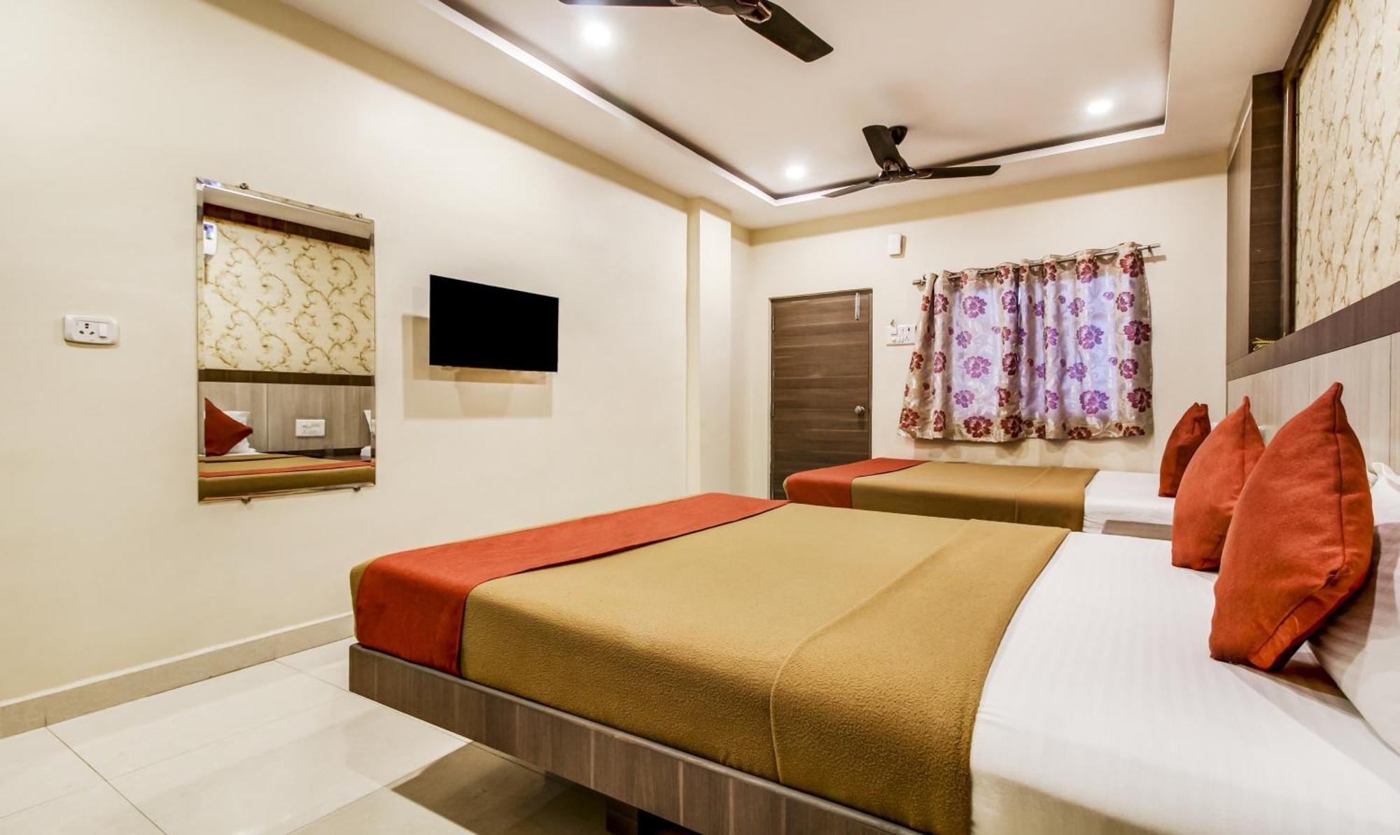 Hotel Neem Tree Hyderabad Airport Shamshabad Buitenkant foto