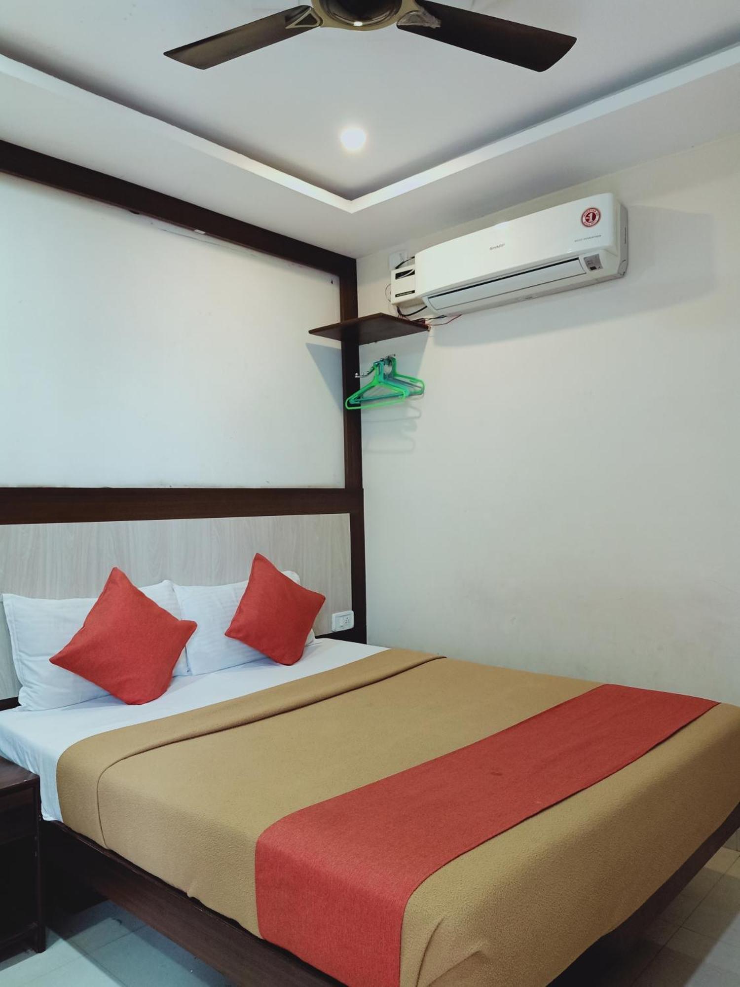 Hotel Neem Tree Hyderabad Airport Shamshabad Buitenkant foto